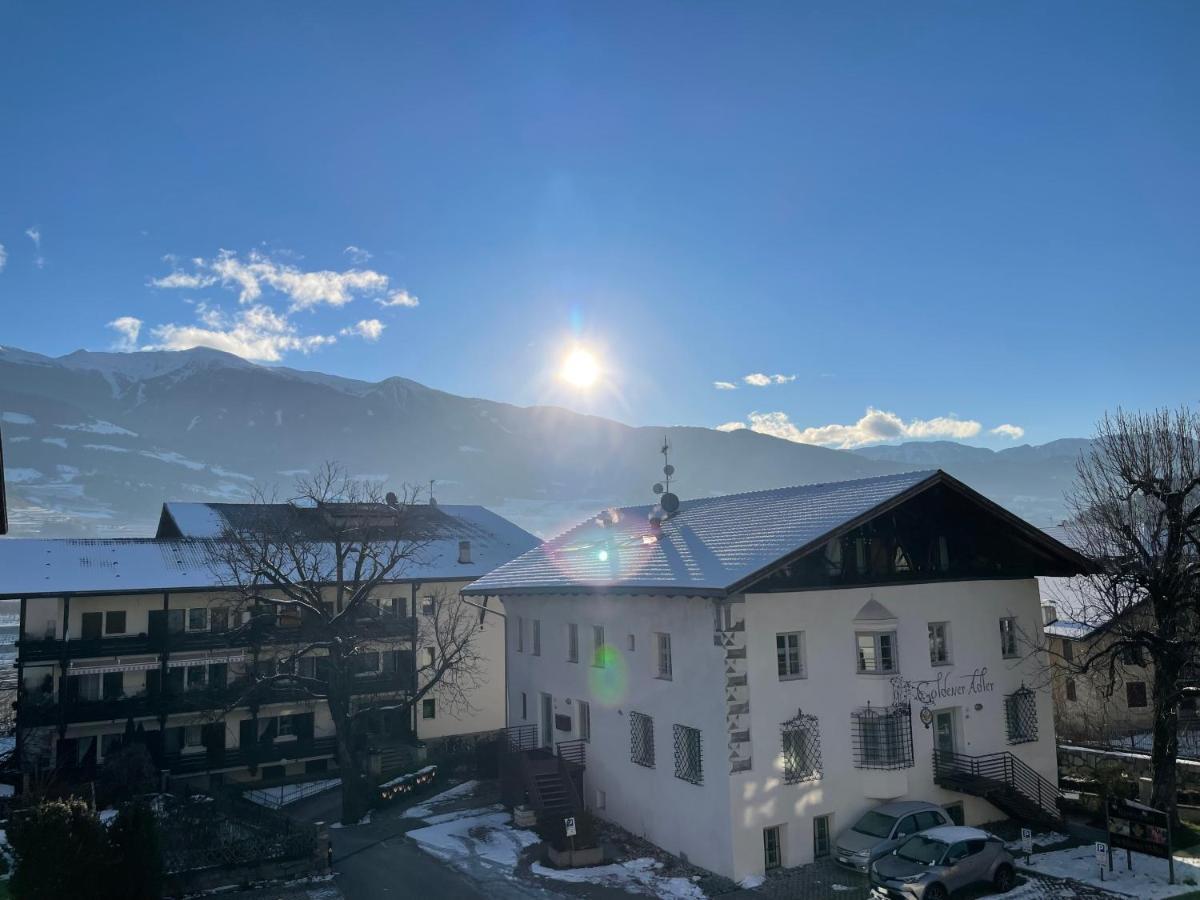 Vahrn Gasthof Goldenes Lamm מראה חיצוני תמונה