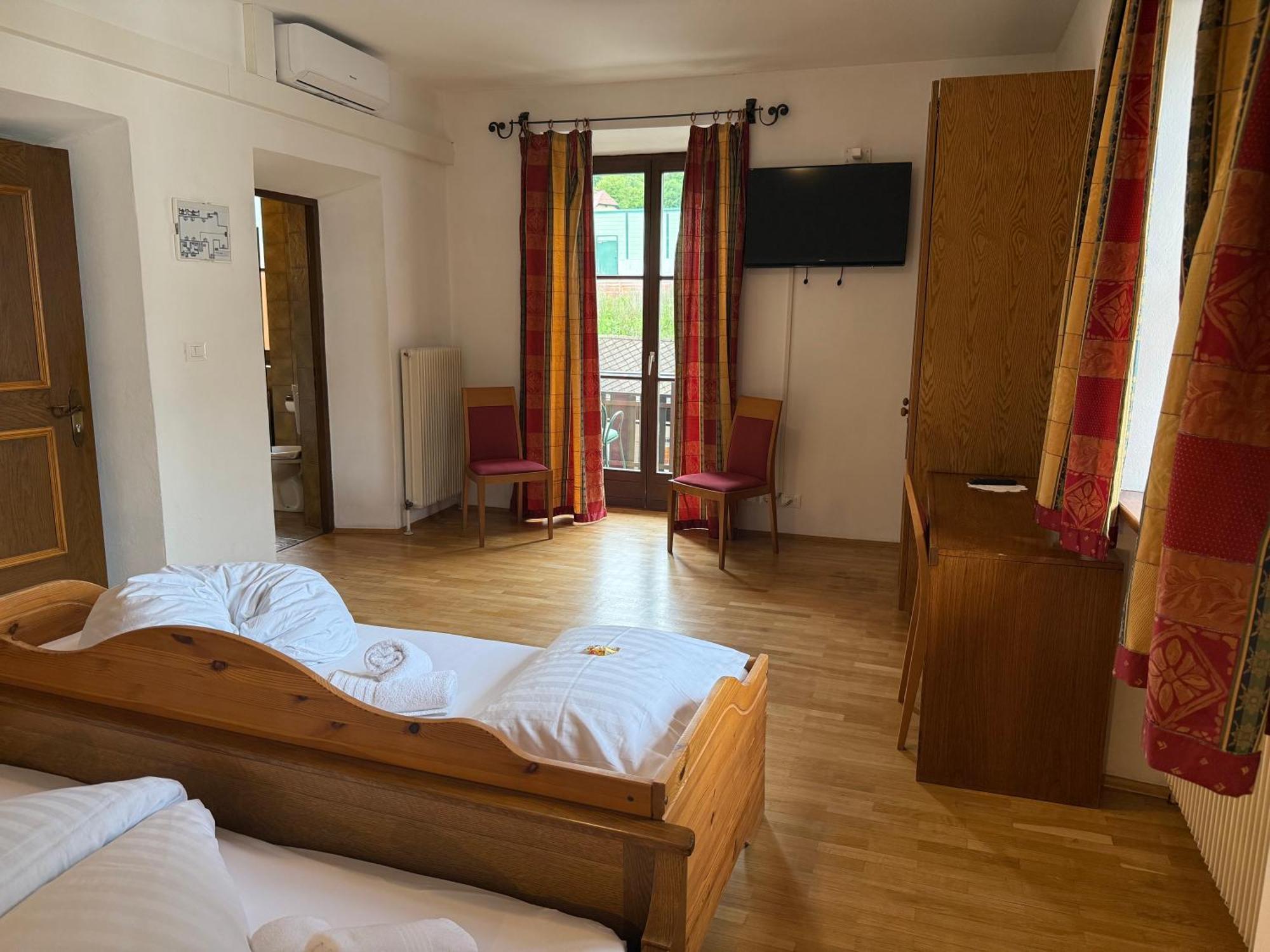Vahrn Gasthof Goldenes Lamm חדר תמונה